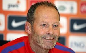 Oranje op weg naar Kazachstan